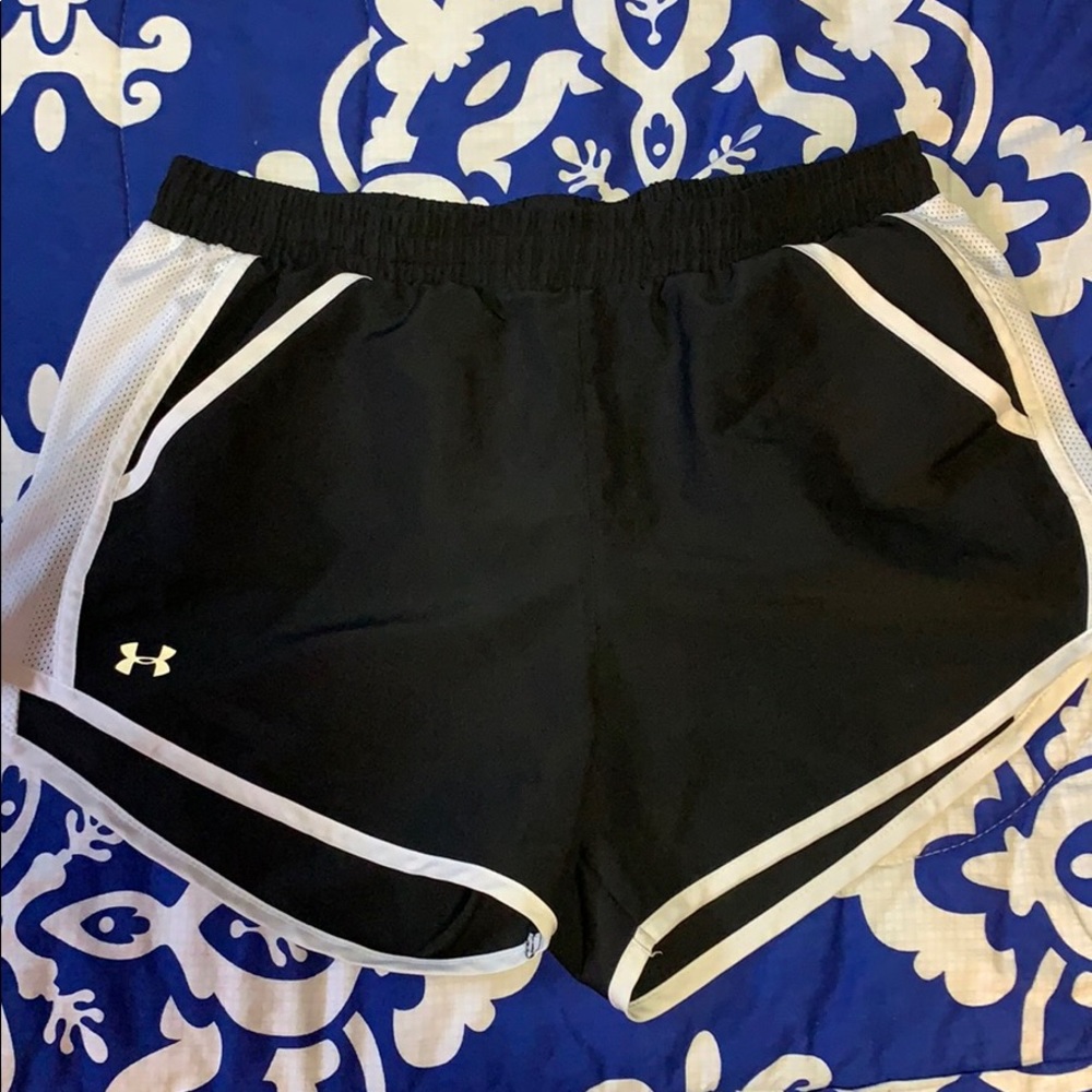 black under armour shorts